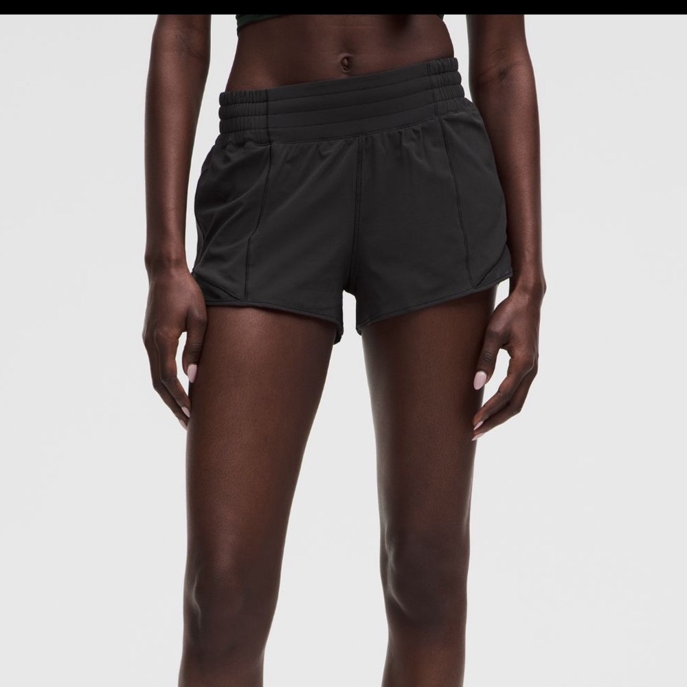 Hotty Hot High-Rise shorts